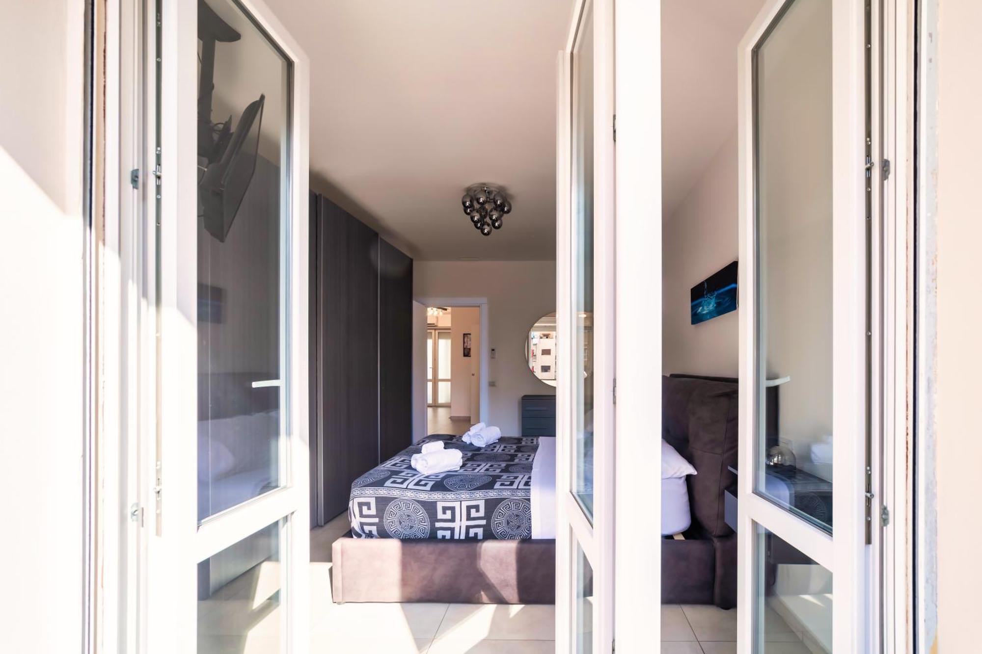 Metro-v.veneto Luxury Apartament Appartement *